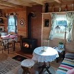 Casa de Férias Magia Krutyni Nr2 *